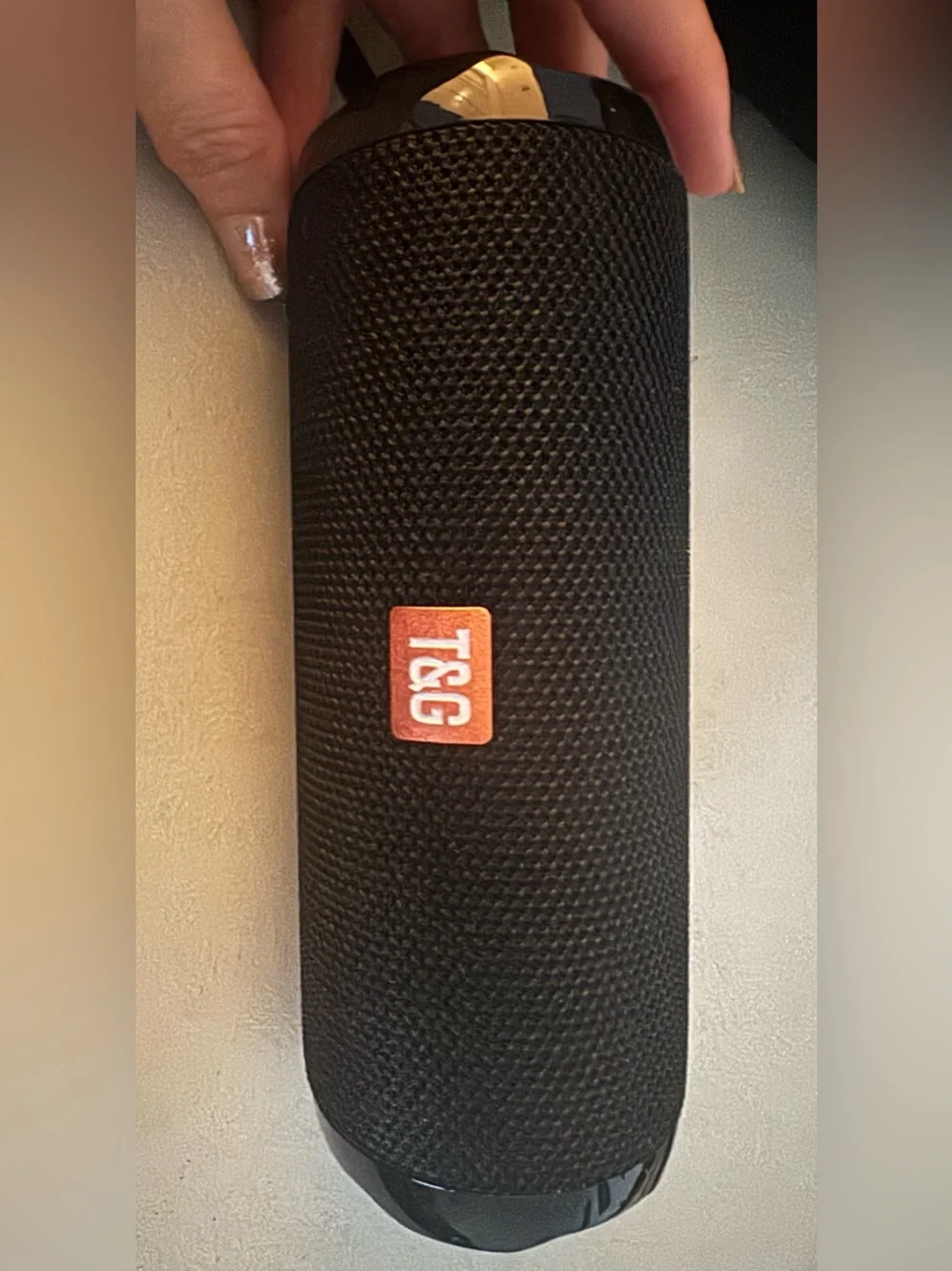 T&G Black Portable Bluetooth Speaker with Carrying Case and Cables - Hardly Used